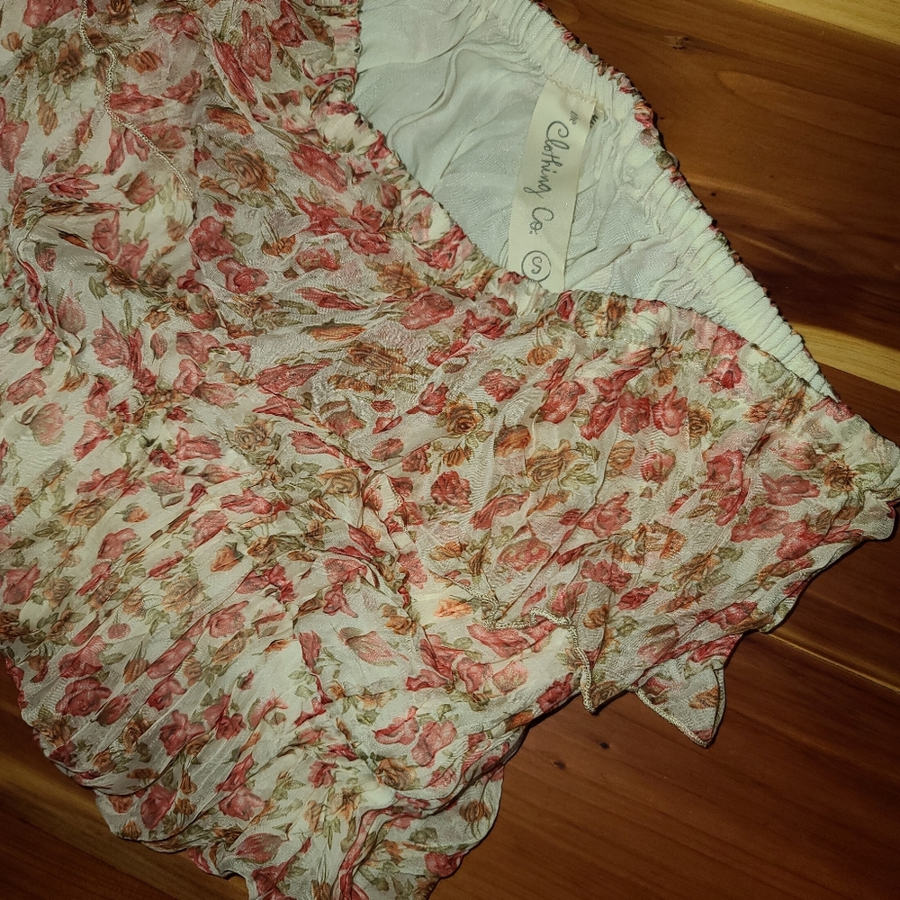 Dress - Picture 9 of 9